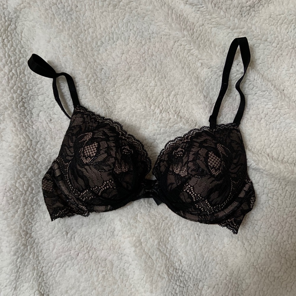 Victoria’s Secret bra